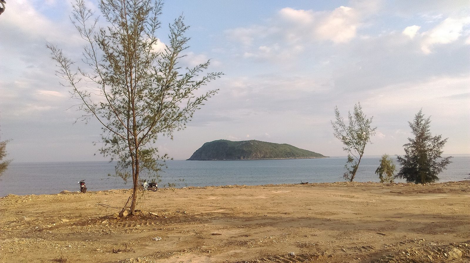 Tour Động Phong Nha / Thiên Đường – Vũng Chùa – Đá Nhảy