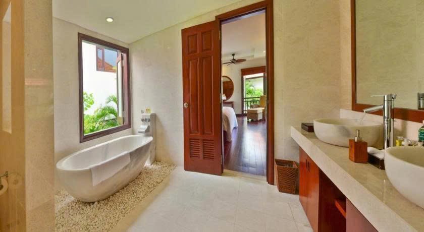 FURAMA VILLAS DANANG