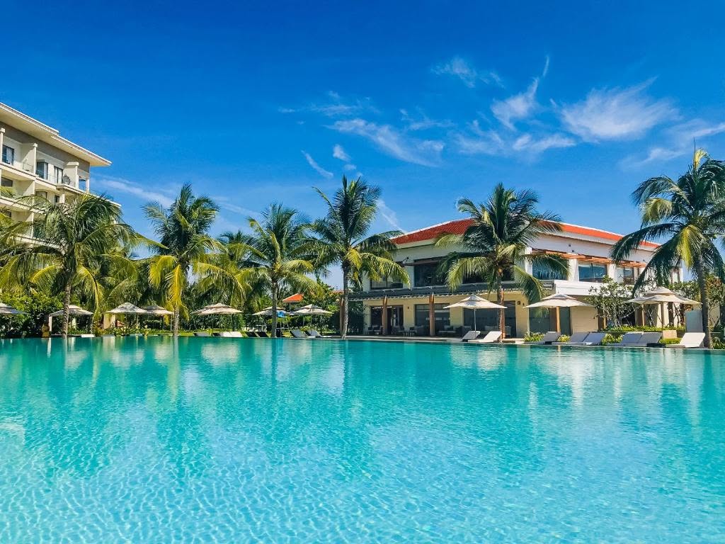 OCEAN VILLAS DANANG